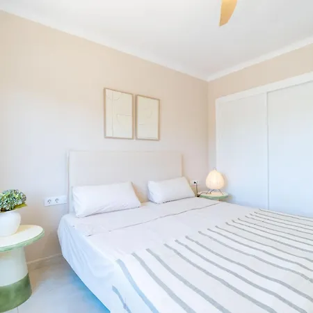 Casa Rhode Roses